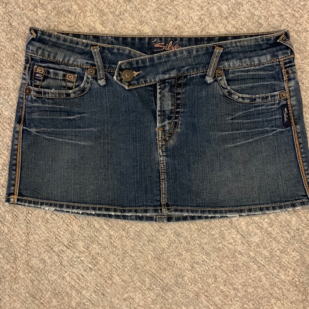 Silver Jeans Denim skirt